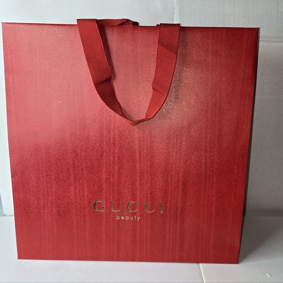 Gucci Beauty Red Woodgrain Pattern Gift Bag - Picture 2 of 16